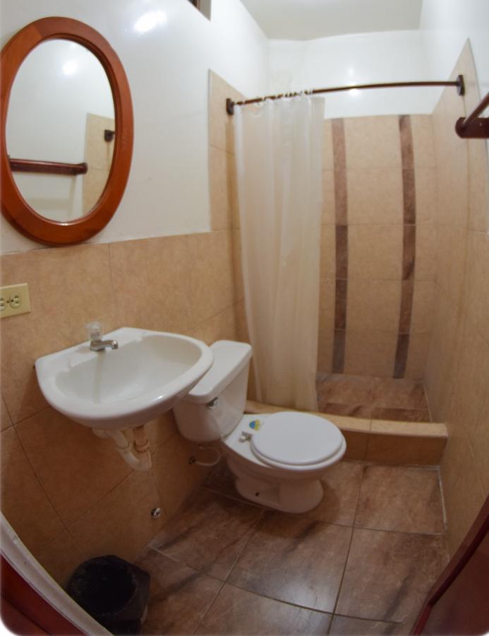 מונטניטה Hostal Pakaloro מראה חיצוני תמונה