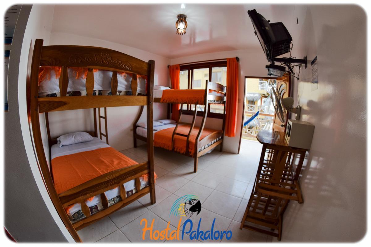 מונטניטה Hostal Pakaloro מראה חיצוני תמונה