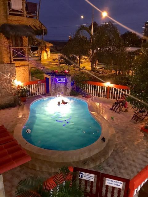 מונטניטה Hostal Pakaloro מראה חיצוני תמונה